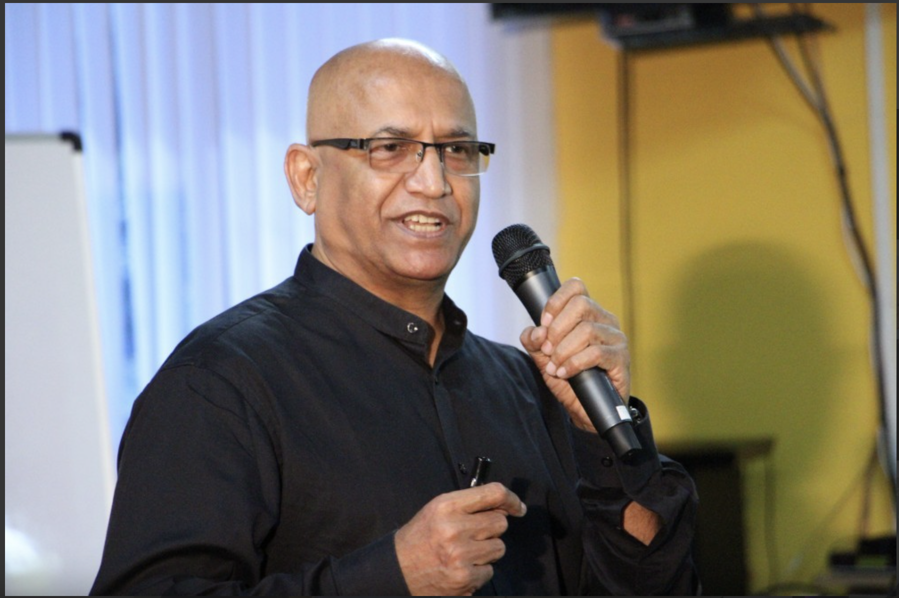 Raja Krishnamoorthy, Kitty